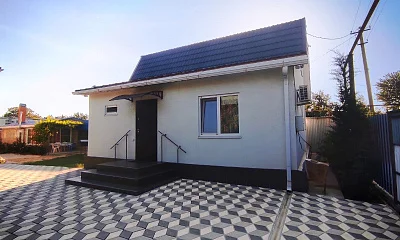 Дом под-ключ Таманский 11, Кучугуры Фото: 1 из 16