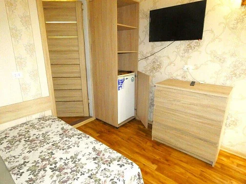 "Летние домики у Тани и Юры" гостевой дом, Саки Фото: 13 из 49