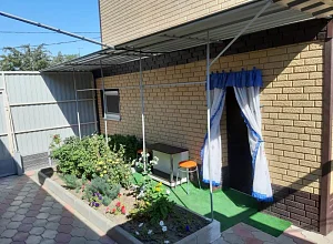2 этажа  Гоголя 182 Ейск