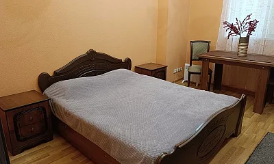 2х-комнатная квартира Шотландская 15, Сухум Фото: 1 из 17