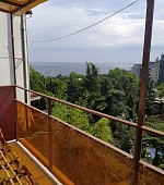 "С балконом и видом на море"