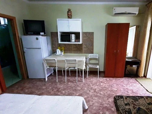 2х-комнатный дом под-ключ Кочмарского 45, Феодосия Фото: 9 из 15