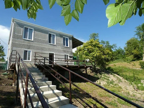 Дом под-ключ ул. Братьев Эзугбая (Военный санаторий), Сухум Фото: 2 из 22