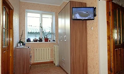4х-комнатный дом под-ключ Володарского 11, Крым Фото: 1 из 19