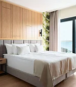 "Полулюкс с видом на море"