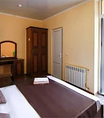 "Семейный Стандарт с завтраком" 4х-местный