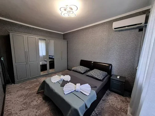 3х-комнатная квартира Агрба 35 кв 88, Пицунда Фото: 9 из 12