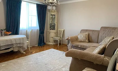 2х-комнатная квартира Агрба 20 кв 30, Пицунда Фото: 1 из 10