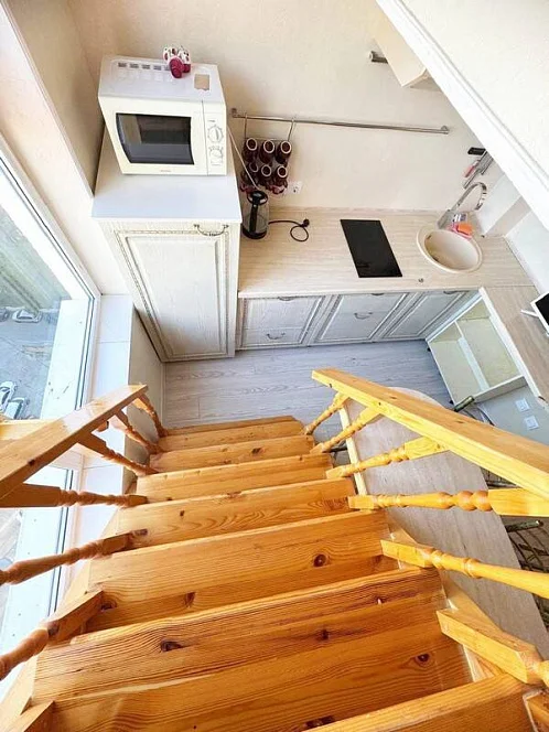 "Двухуровневая" 1-комнатная квартира, Геленджик Фото: 6 из 11