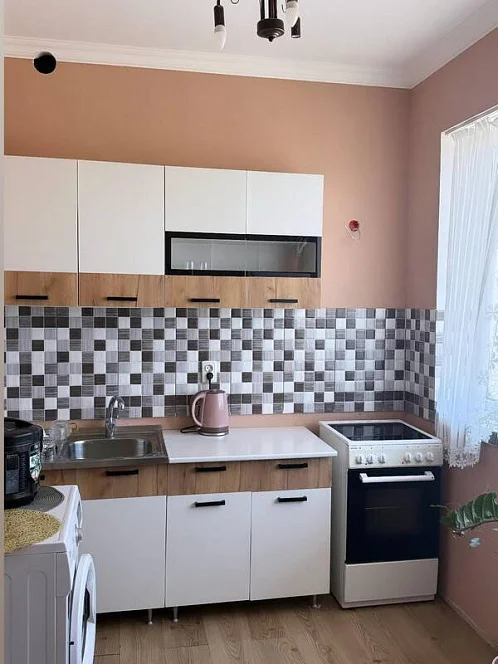2х-комнатная квартира Площадь Конституции 11 кв 1, Мачара Фото: 3 из 10