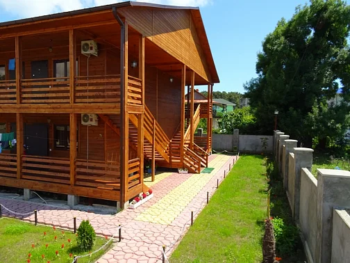 "Карат" гостевой дом, Пицунда Фото: 2 из 4