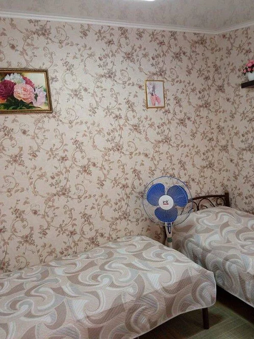 "У Аллы и Юры" частный сектор, Евпатория Фото: 37 из 45