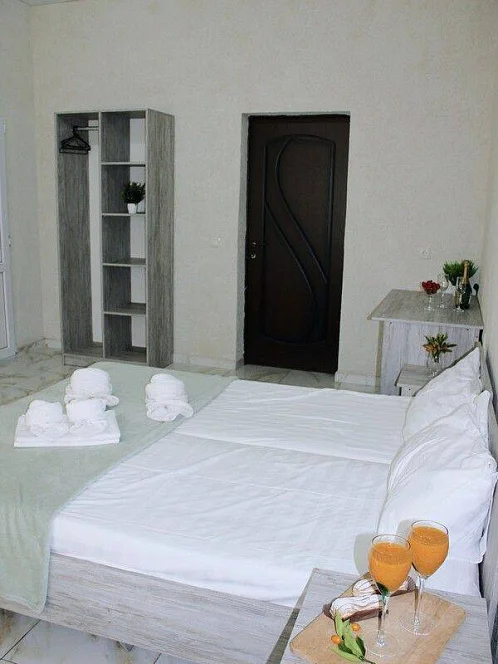 "A-More" мини-гостиница, Гагра Фото: 39 из 51