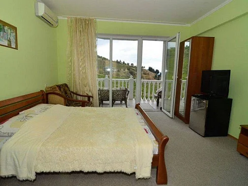 "Villa-Alexandriya" (Вилла Александрия) мини-гостиница, Алушта Фото: 42 из 52