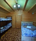 "Коттедж" 4х-местный