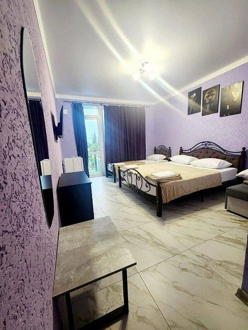 "У Ларисы" гостевой дом, Гагра Фото: 22 из 48