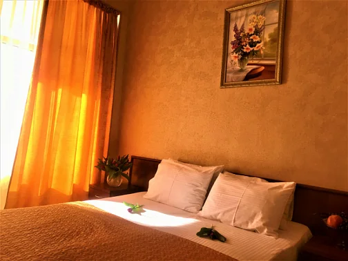 "Лучезарный" мини-отель, Гагра Фото: 6 из 51