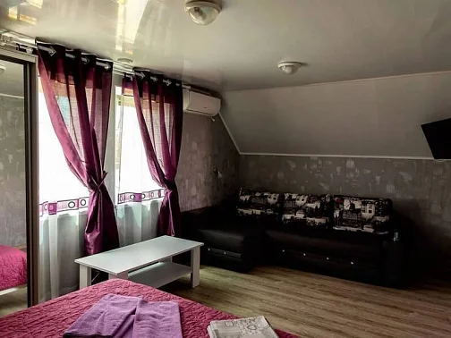 "TeRRaSSe" гостевой дом, Кирилловка Фото: 33 из 51