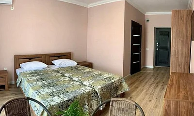 "Ai-Yori House" частное домовладение, Изобильное Фото: 1 из 18