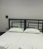 "Без балкона" 3х-местный