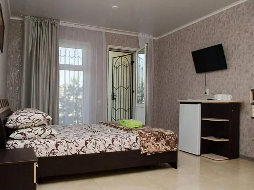 "TeRRaSSe" гостевой дом, Кирилловка Фото: 21 из 51