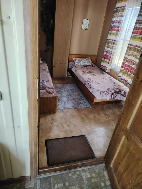 "Домики №54 на б/о Платан" база отдыха, Голубицкая Фото: 11 из 20