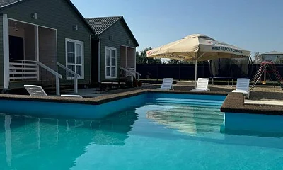 2 дома под-ключ Сиреневая 2, Голубицкая Фото: 1 из 42