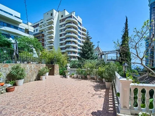 "Вилла Багратион" гостевой дом, Ялта Фото: 5 из 44