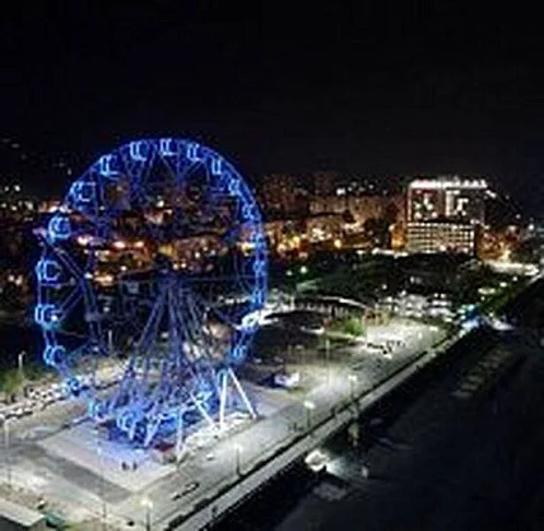 "С панорамным видом на море" 5-комнатная квартира, Гагра Фото: 4 из 18