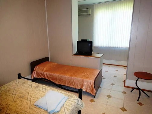 "Южный бриз" эллинг, Лоо Фото: 34 из 48