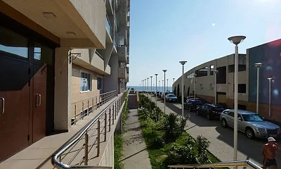 "Апартаменты SUN MARINA" 2х-комнатная квартира, Лазаревское Фото: 1 из 44