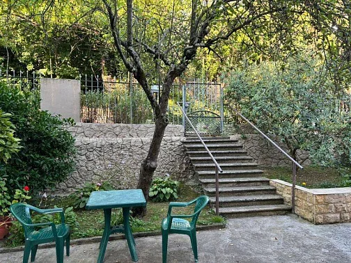 Частный сектор Кабардинская 12, Гагра Фото: 2 из 15