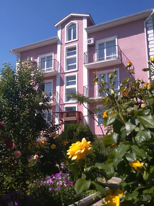 "Розовый домик" гостевой дом, Феодосия Фото: 2 из 47