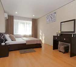 2х-комнатная квартира Победы 152