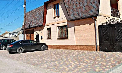 "На Белогубца" гостевой дом, Евпатория Фото: 1 из 30