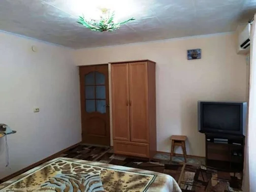 2х-комнатный коттедж под-ключ Айвазовского 27/б, Судак Фото: 8 из 11
