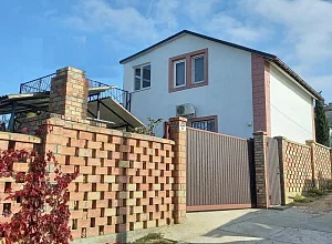 "На Дачной" 4х-комнатный дом  Орджоникидзе