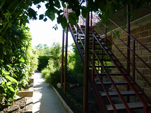 "НАШ КАЗАНТИП" гостевой дом, Новоотрадное Фото: 4 из 51