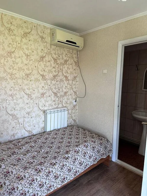 Частное домовладение ул. Красных Партизан, Геленджик Фото: 22 из 30