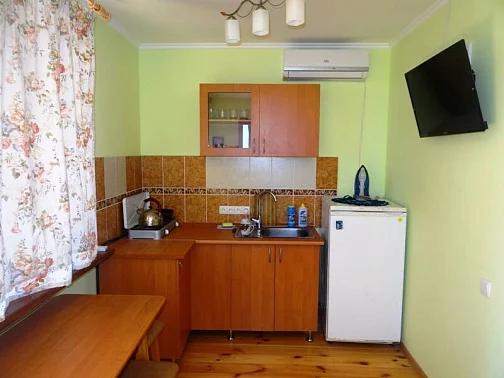 Гостевой дом Артековская 10/А, Гурзуф Фото: 16 из 20