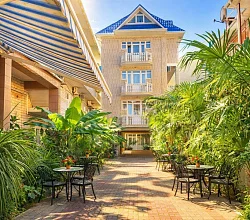 "Лилия" гостиница