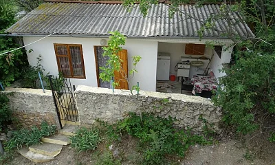 Дом под-ключ Севастопольское шоссе 54, Алупка Фото: 1 из 16