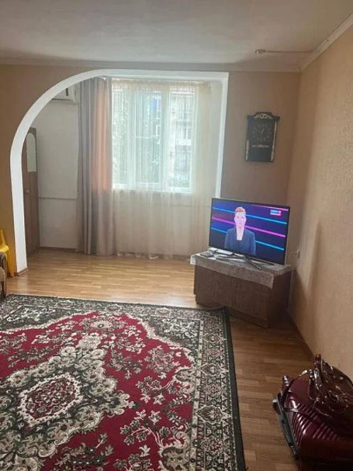 3х-комнатная квартира Абазгаа 61/2 кв 10, Гагра Фото: 5 из 14