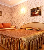 "3х-местный"