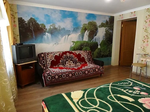 2х-комнатный дом под-ключ Королева 10, Крым Фото: 15 из 19