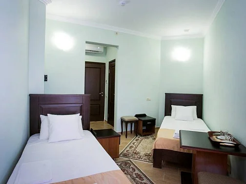 "AKRA HOTEL" отель, Сухум Фото: 5 из 31