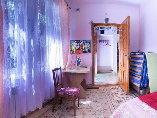 "У Алевтины" 2х-комнатная квартира на земле, Алушта Фото: 11 из 15