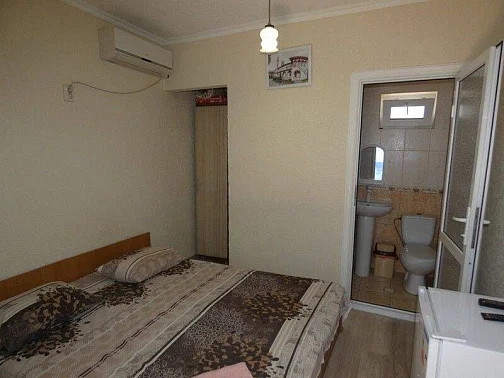 "В гостях у Эльмиры" частный сектор, Судак Фото: 11 из 44