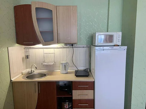 "С видом и шумом моря" квартира-студия, Ялта Фото: 2 из 12
