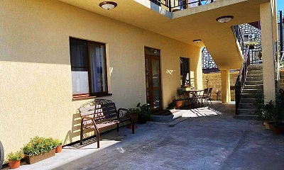 "Guest House Iva" гостевой дом, Сочи Фото: 1 из 4